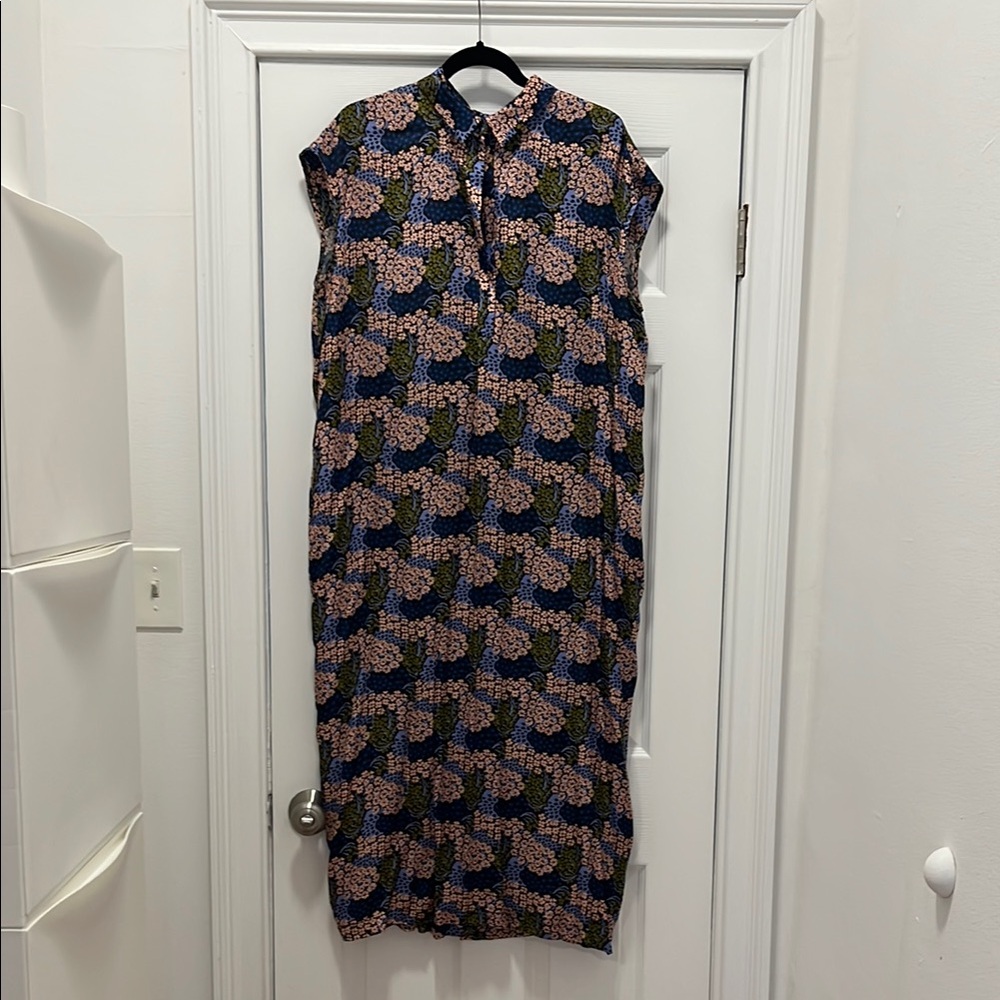 No. 6 Floral Sheath Midi Dress